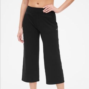 Best 25+ Deals for Gap Body Yoga Pants 